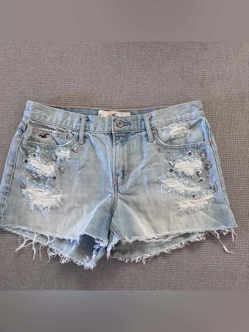 Hollister Light Wash Distressed Denim Shorts with Embellishments - Light Blue 29